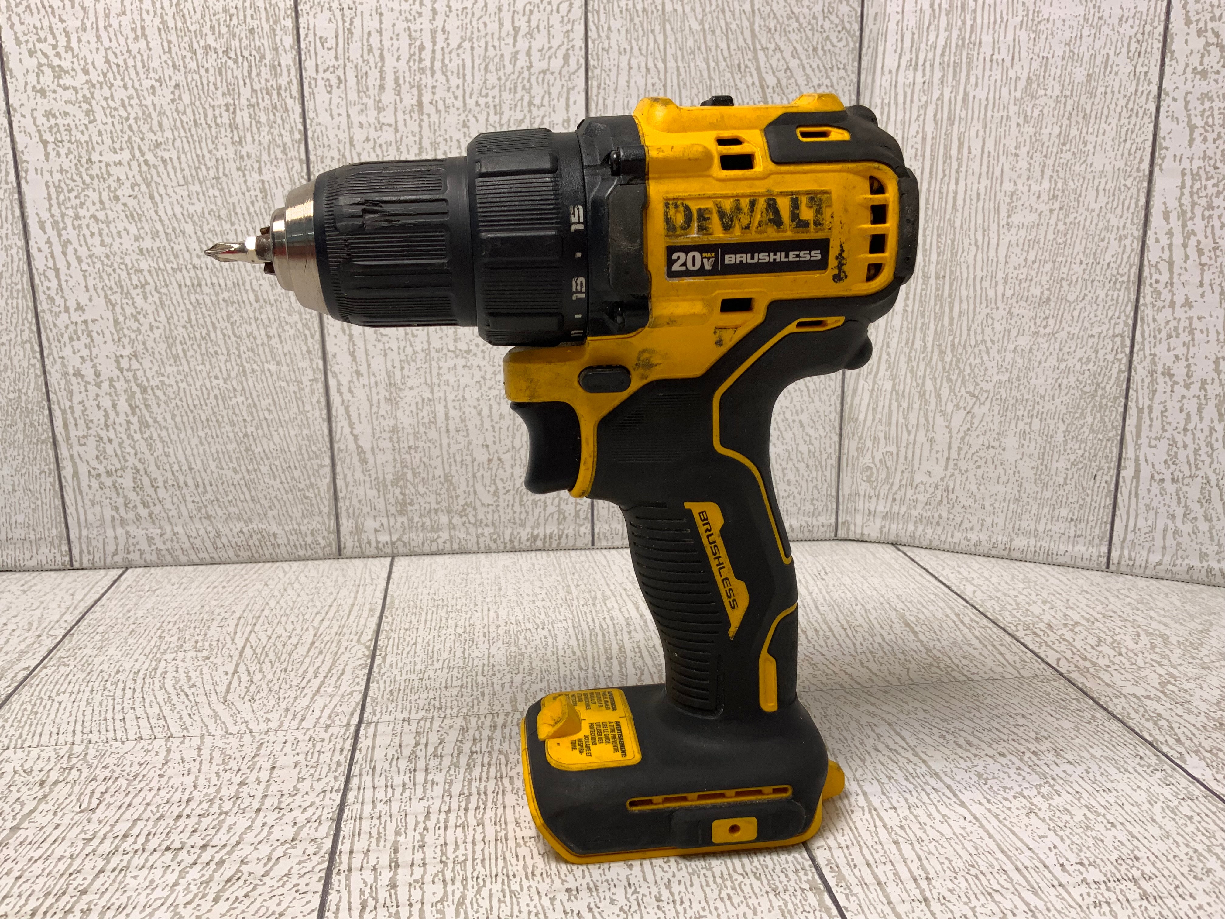 Dewalt 20V DCD996 Drill/Dewalt DCD708 Drill **LOT OF 2** **READ DESCRIPTION** (7983051571438)